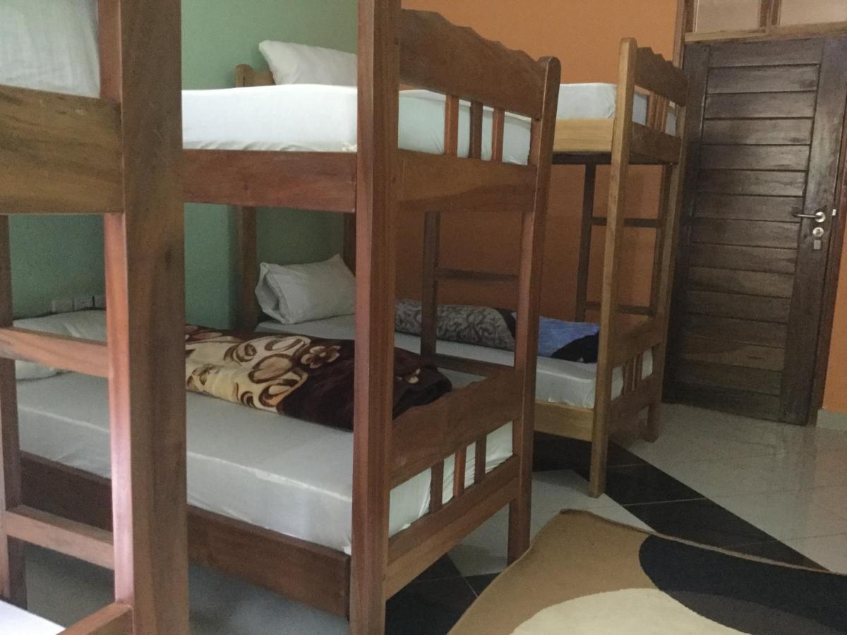 Anmut Hostel Lushoto Ngoại thất bức ảnh