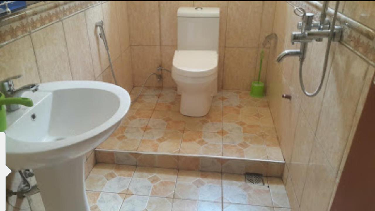Anmut Hostel Lushoto Ngoại thất bức ảnh